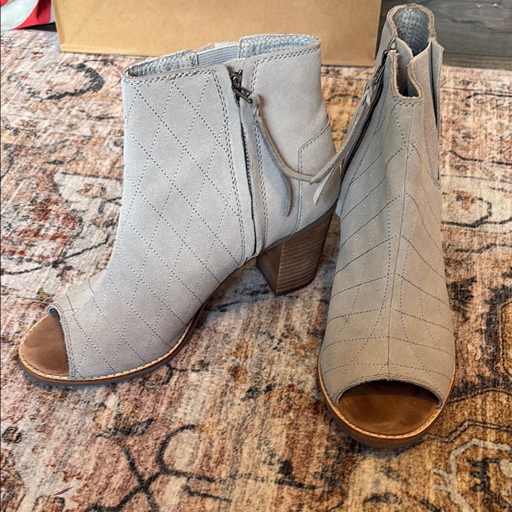 Tom’s Gray Peep-Toe Ankle Boots